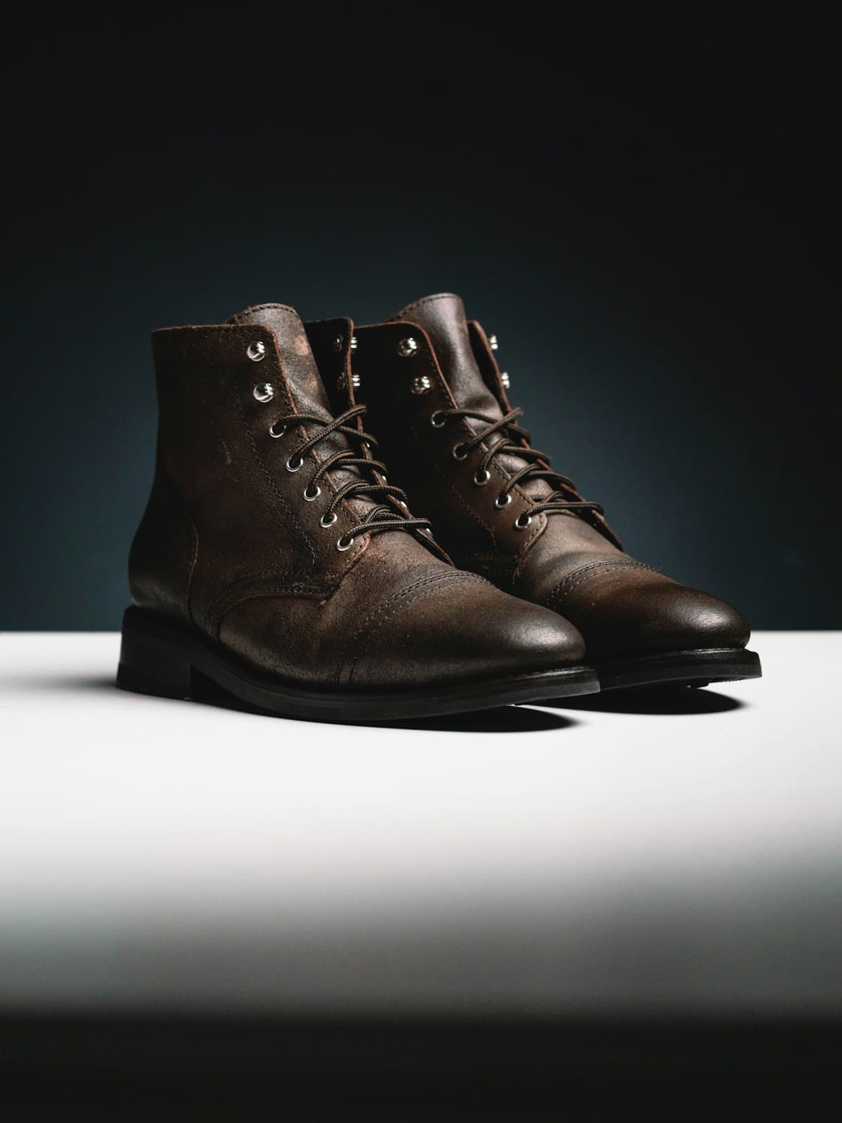 Dr. Martens — Anfibi otto fori in pelle liscia