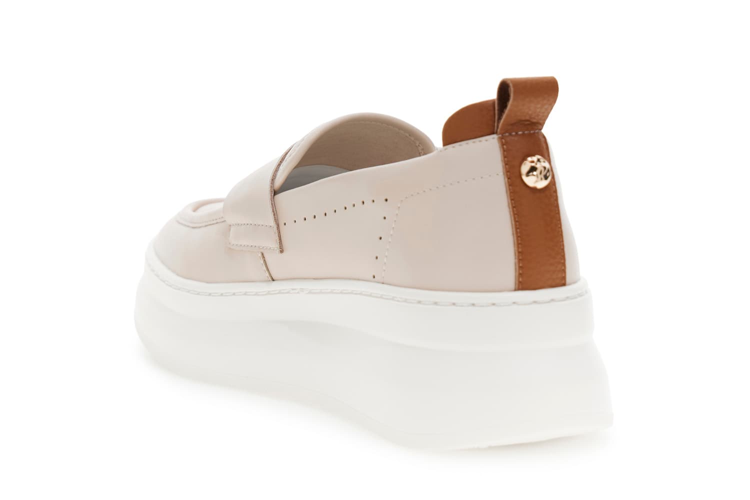 Mocassini in pelle rivestita con accessorio beige — vista 2