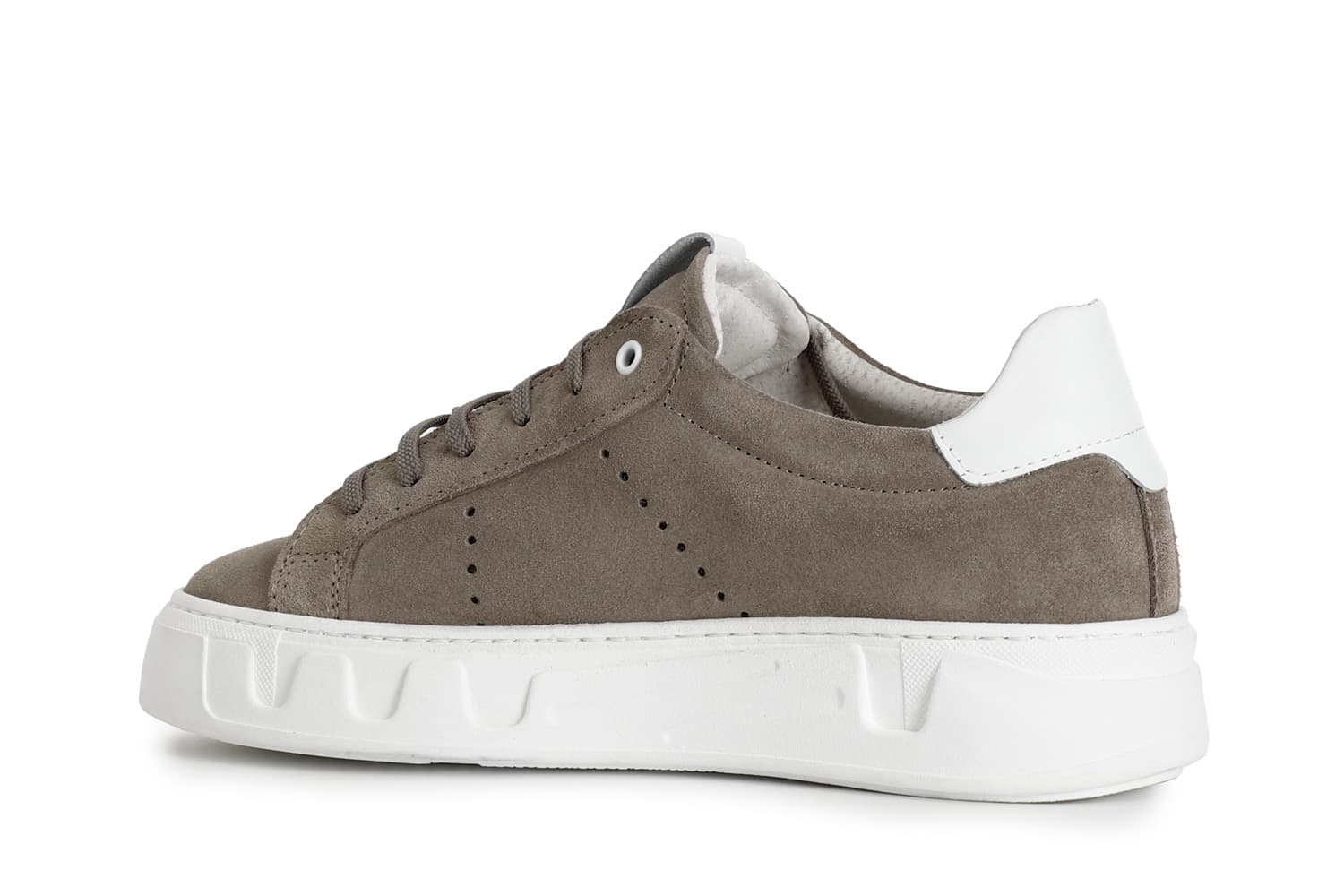 Sneakers uomo in pelle scamosciata taupe — vista 2