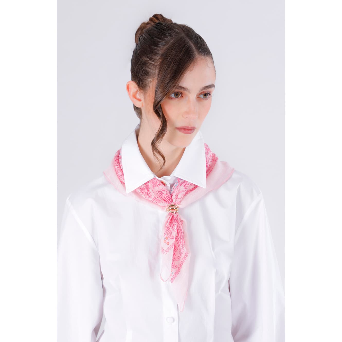Foulard bandana stampata e accessorio bandana multirosa — vista 2