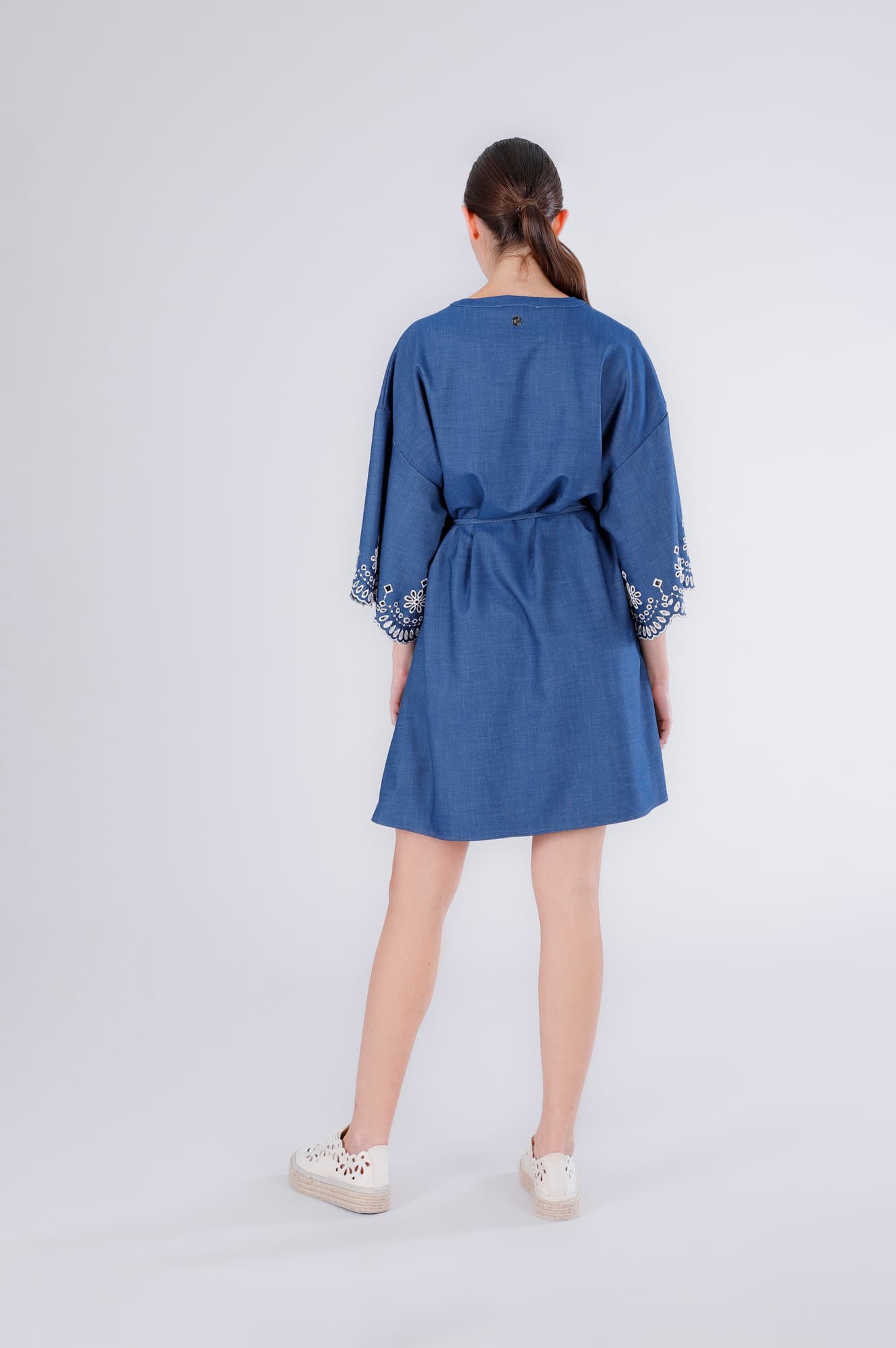 Abito in tencel denim con ricamo alle maniche blu medio — vista 4