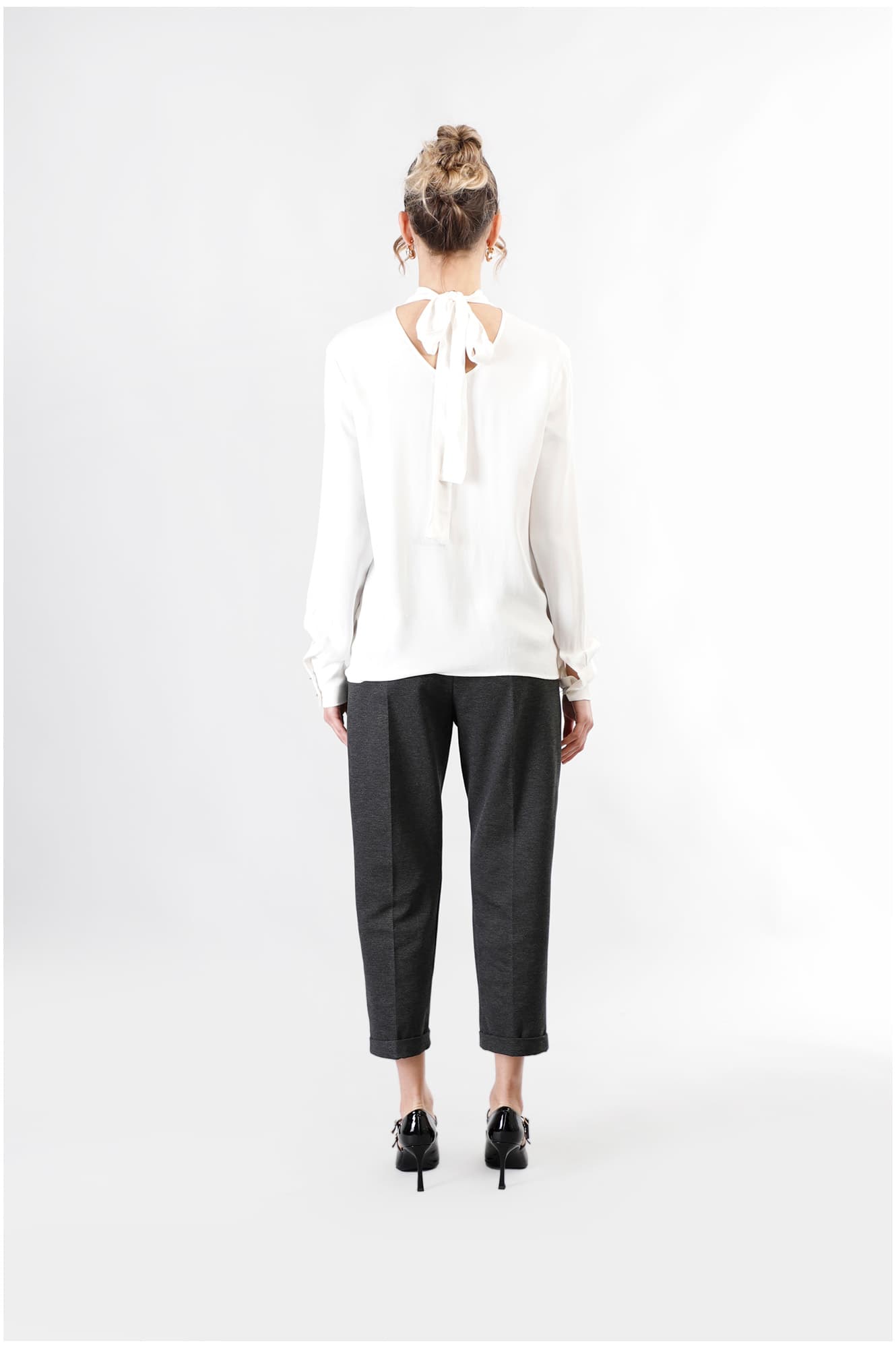 Blusa con pieghe davanti e fusciacca al collo burro — vista 2
