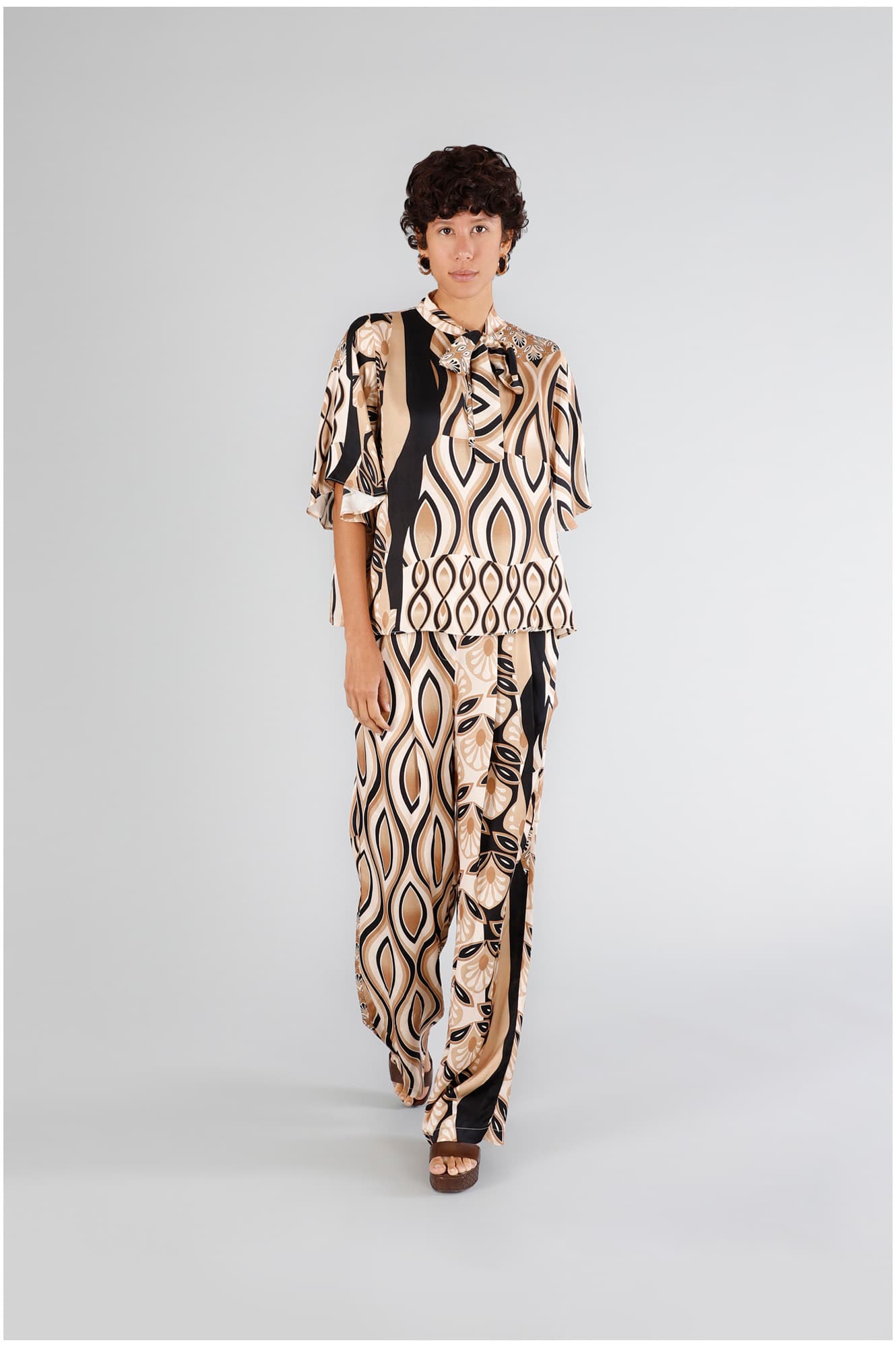 CafèNoir — Blusa con fusciacca al collo satin stampato foulard multinaturale