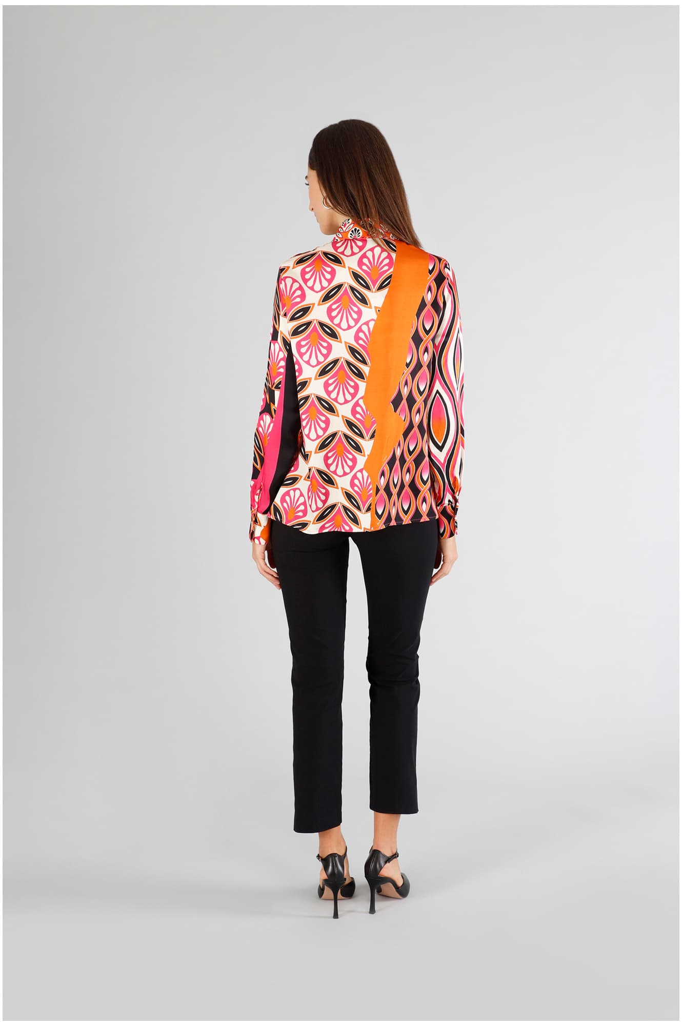Camicia in satin stampato foulard multicolors — vista 2
