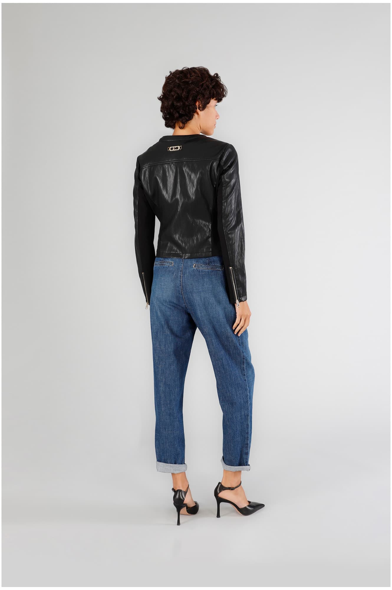 Biker similpelle nero — vista 4