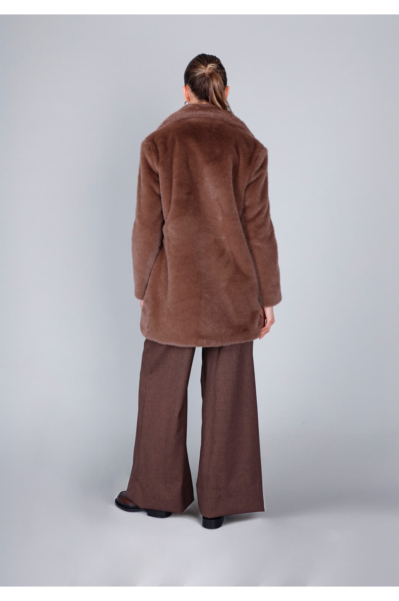 Cappotto effetto pelliccia visone — vista 2