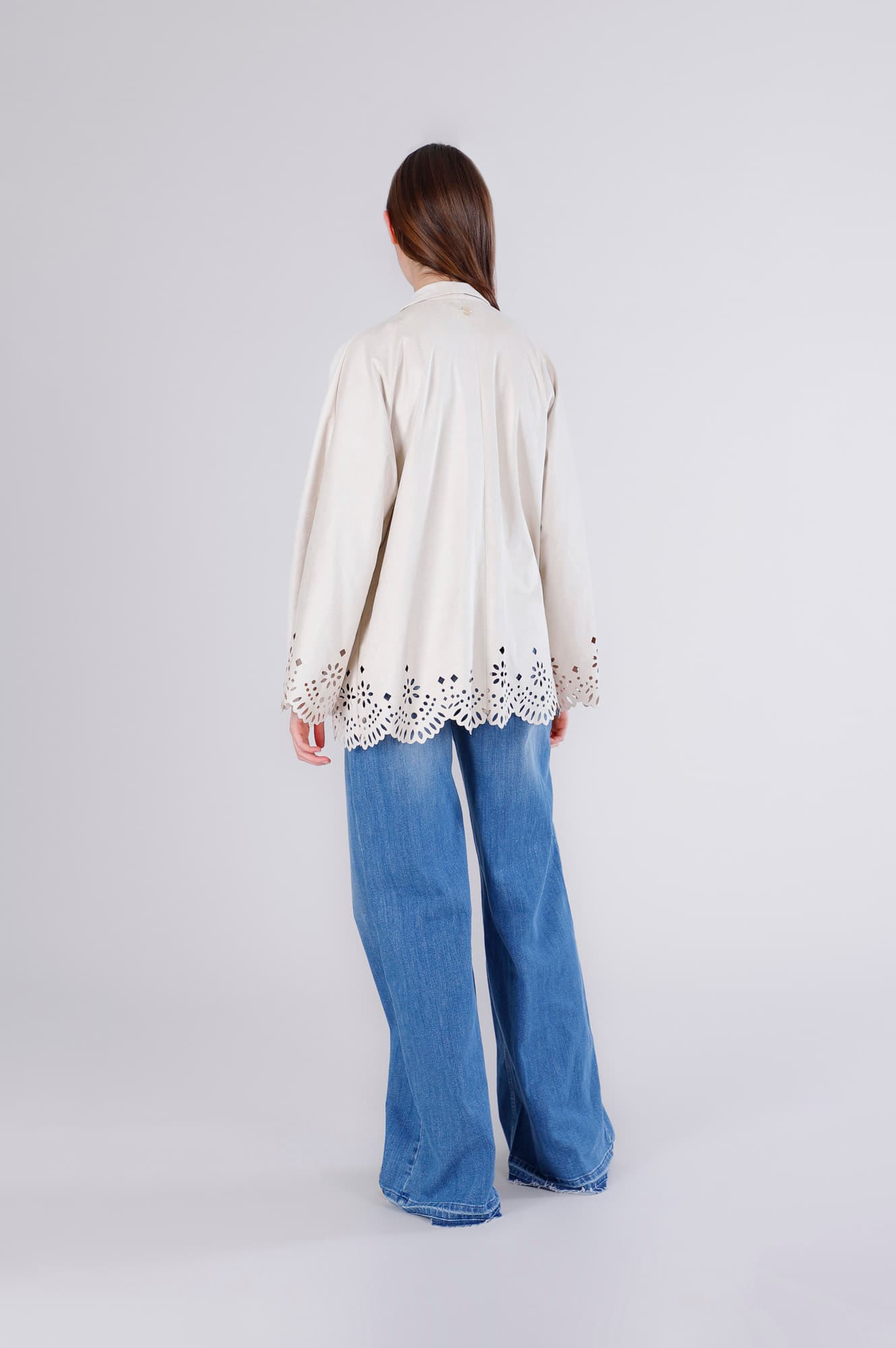 Kimono con orlo laserato avena — vista 4