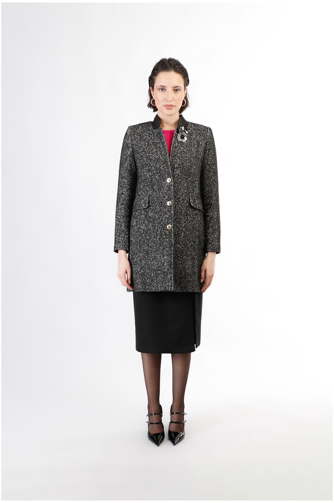 Cappotto dritto monopetto spigato bianco e nero — vista 3