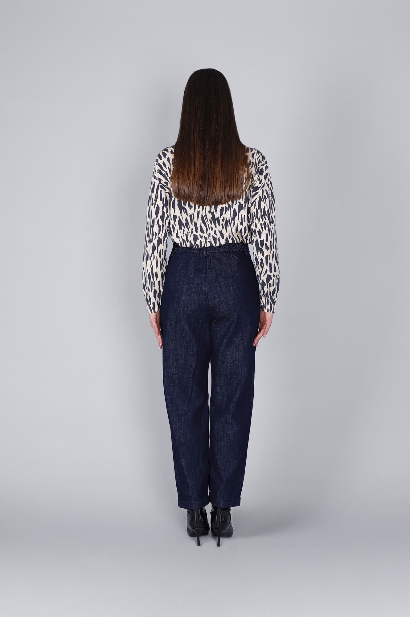 Jeans denim carrot indaco — vista 2