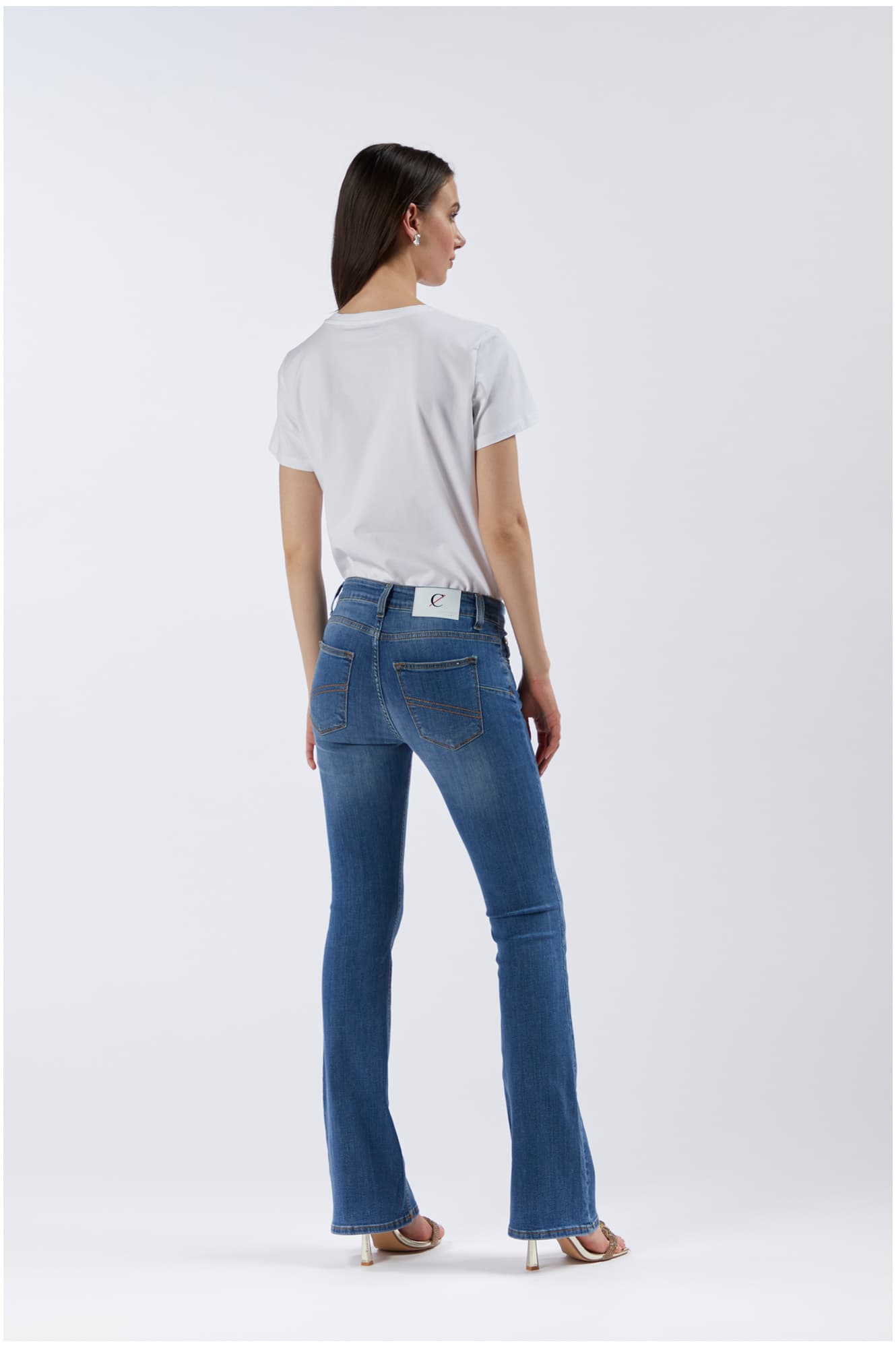 Jeans denim flare super stretch blu medio — vista 4