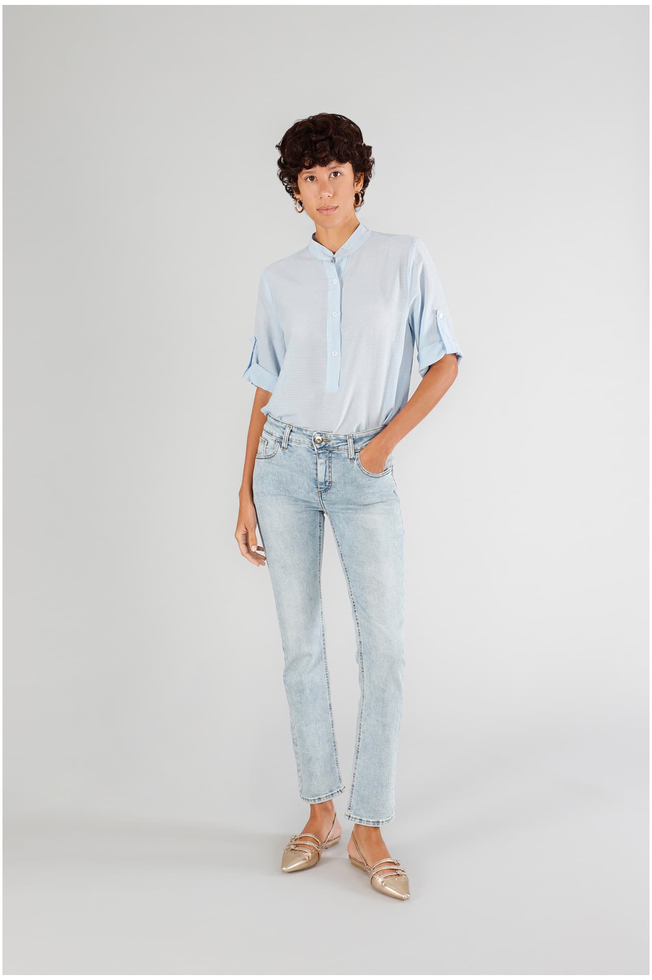 Jeans denim slim bleach — vista 3