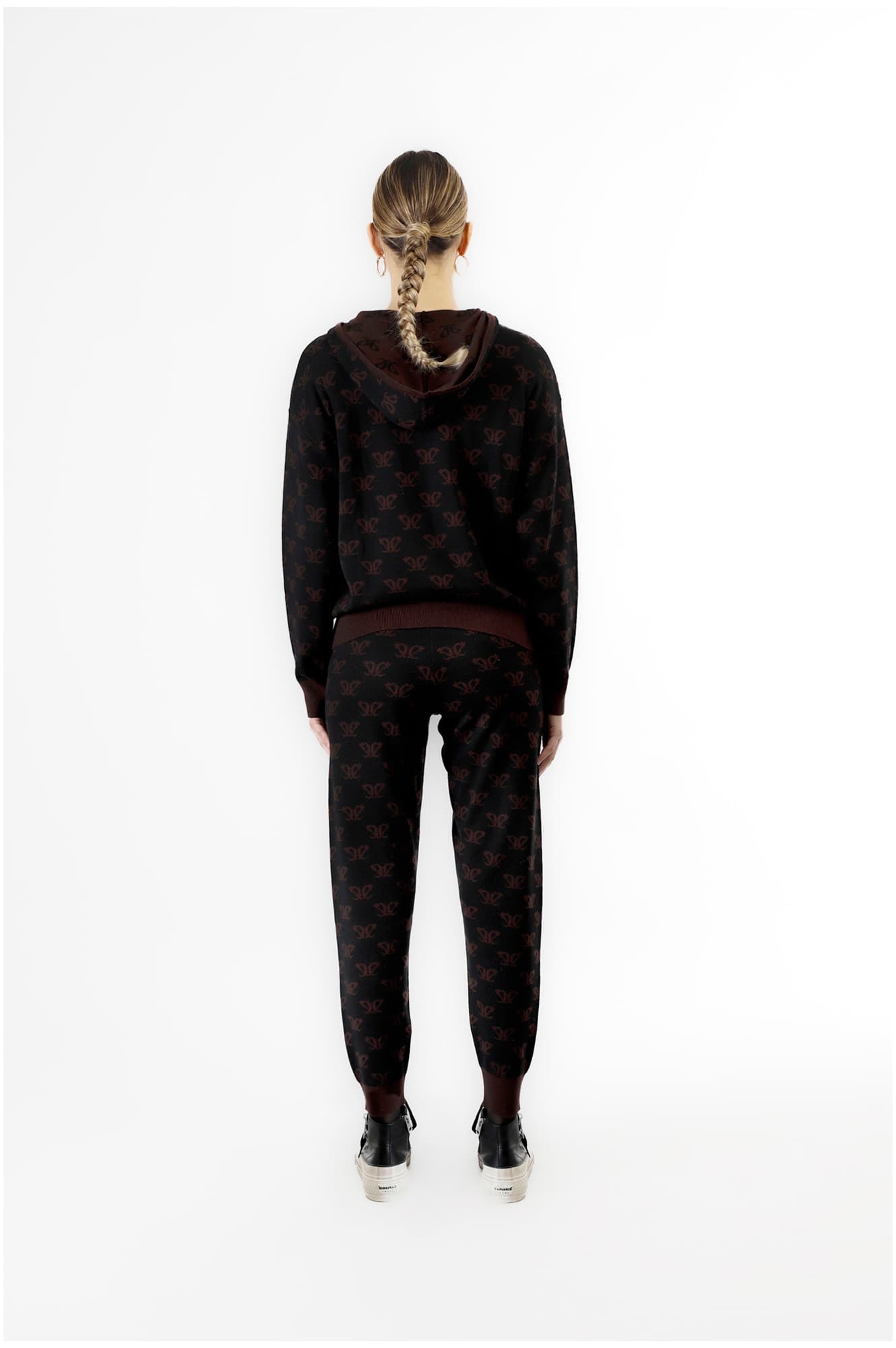 Maglia con zip con cappuccio e logo jacquard multinero — vista 2
