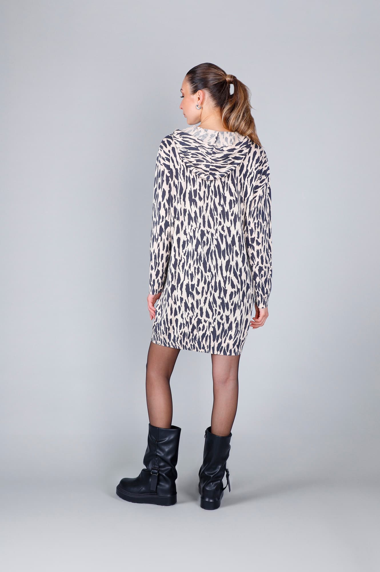 Miniabito con cappuccio in maglia stampato multi animalier — vista 2