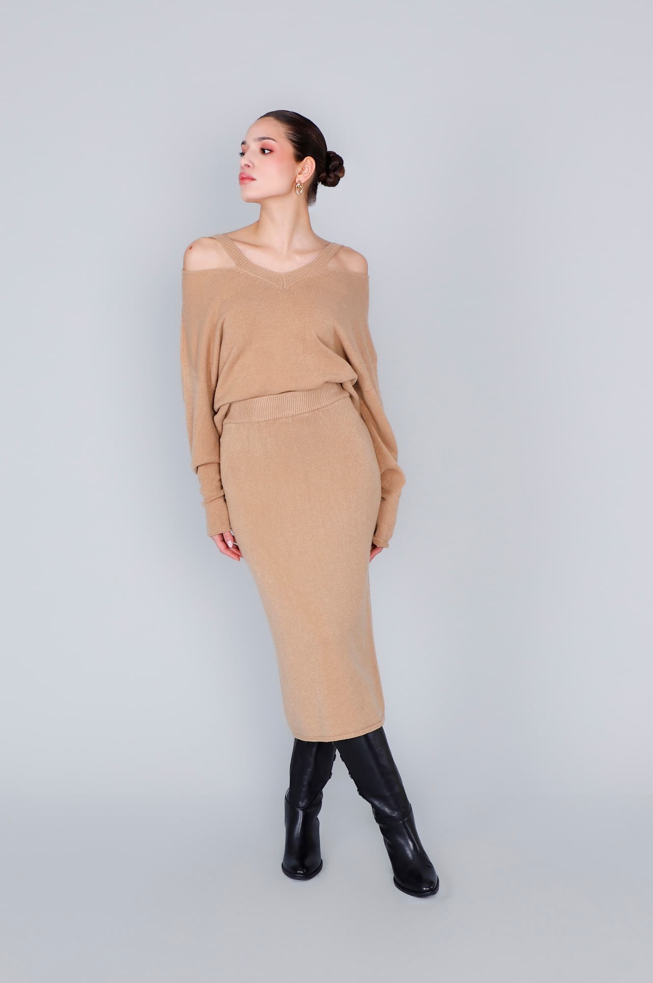 Gonna longuette in maglia cammello — vista 3