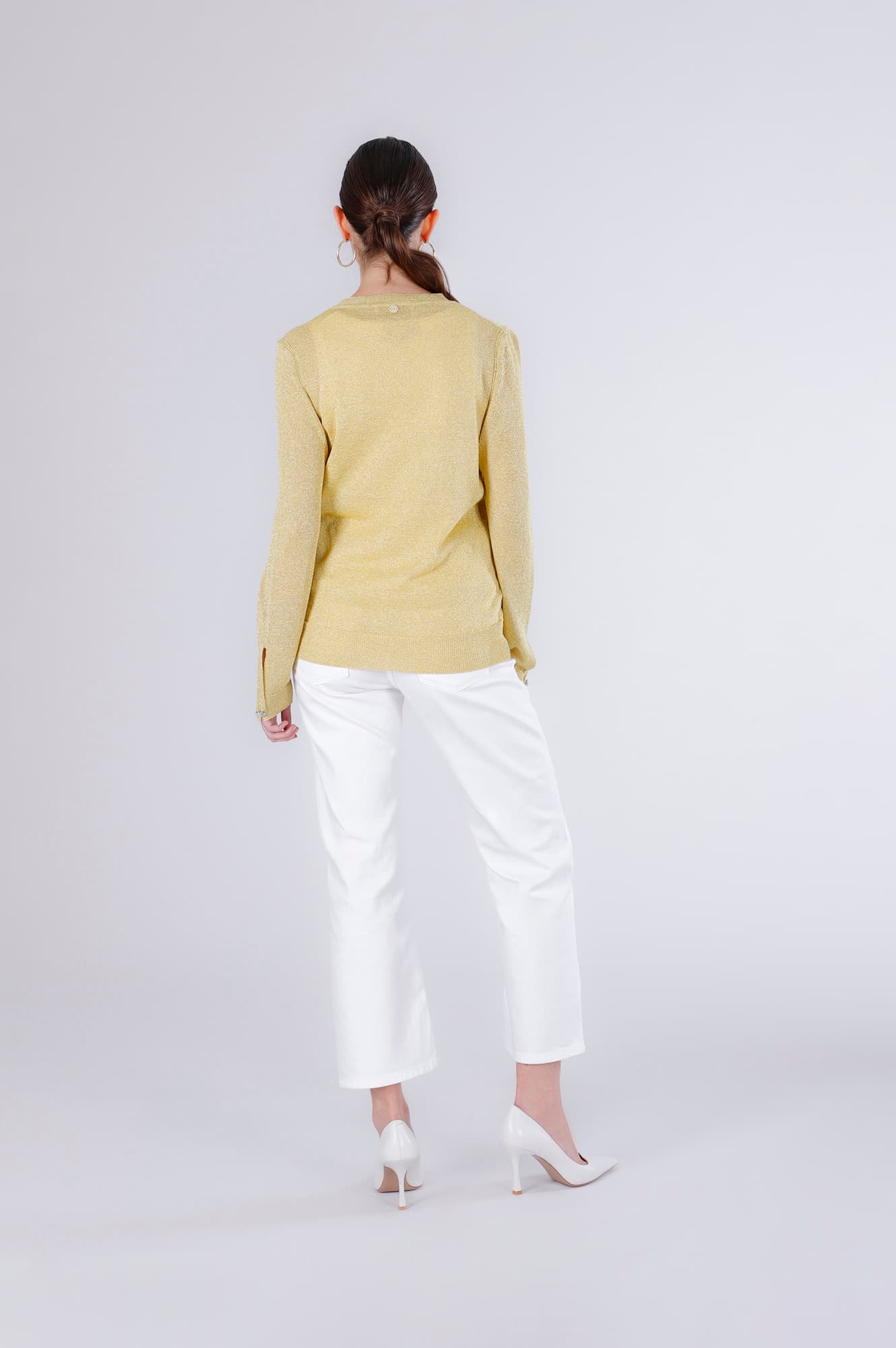 Maglia girocollo da donna in filato lurex giallo — vista 2