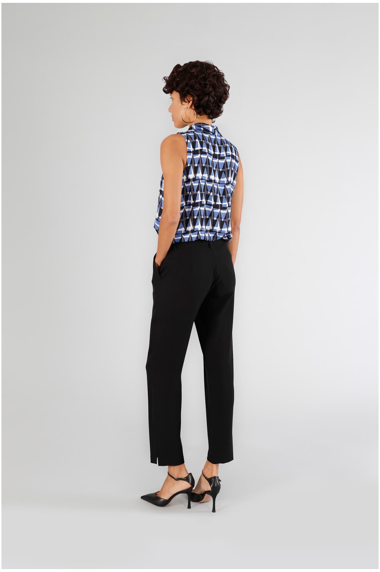 Pantaloni sigaretta gamba dritta nero — vista 2