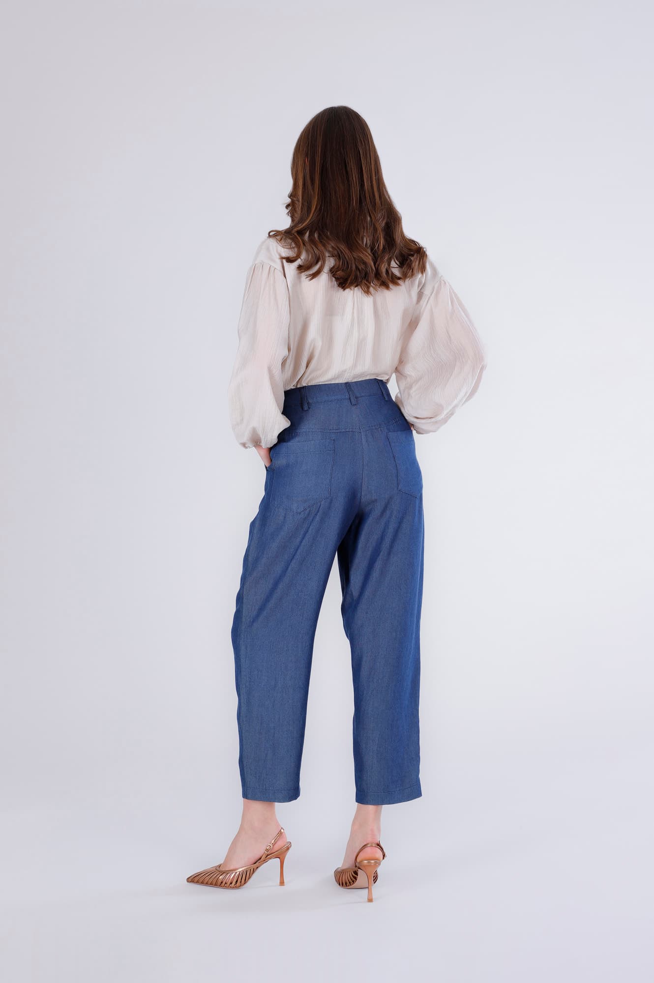 Pantaloni cocoon in tencel denim indaco — vista 2