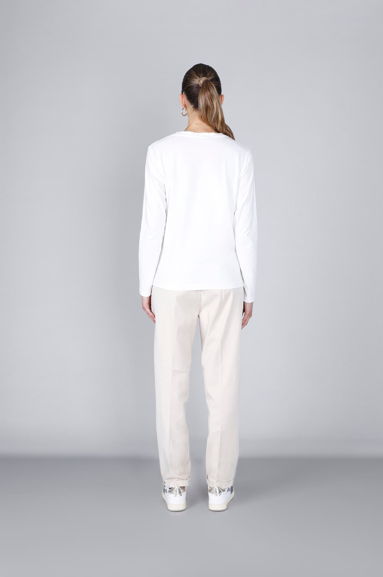 T-shirt manica lunga e scritta "forever" off white — vista 2