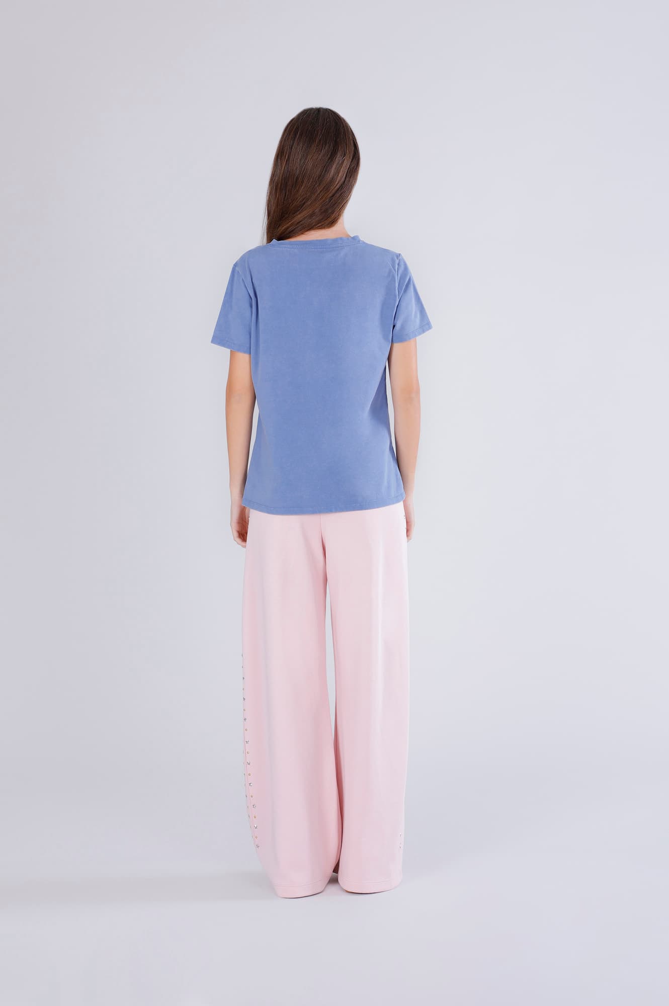 T-shirt con stampa farfalla celeste — vista 2