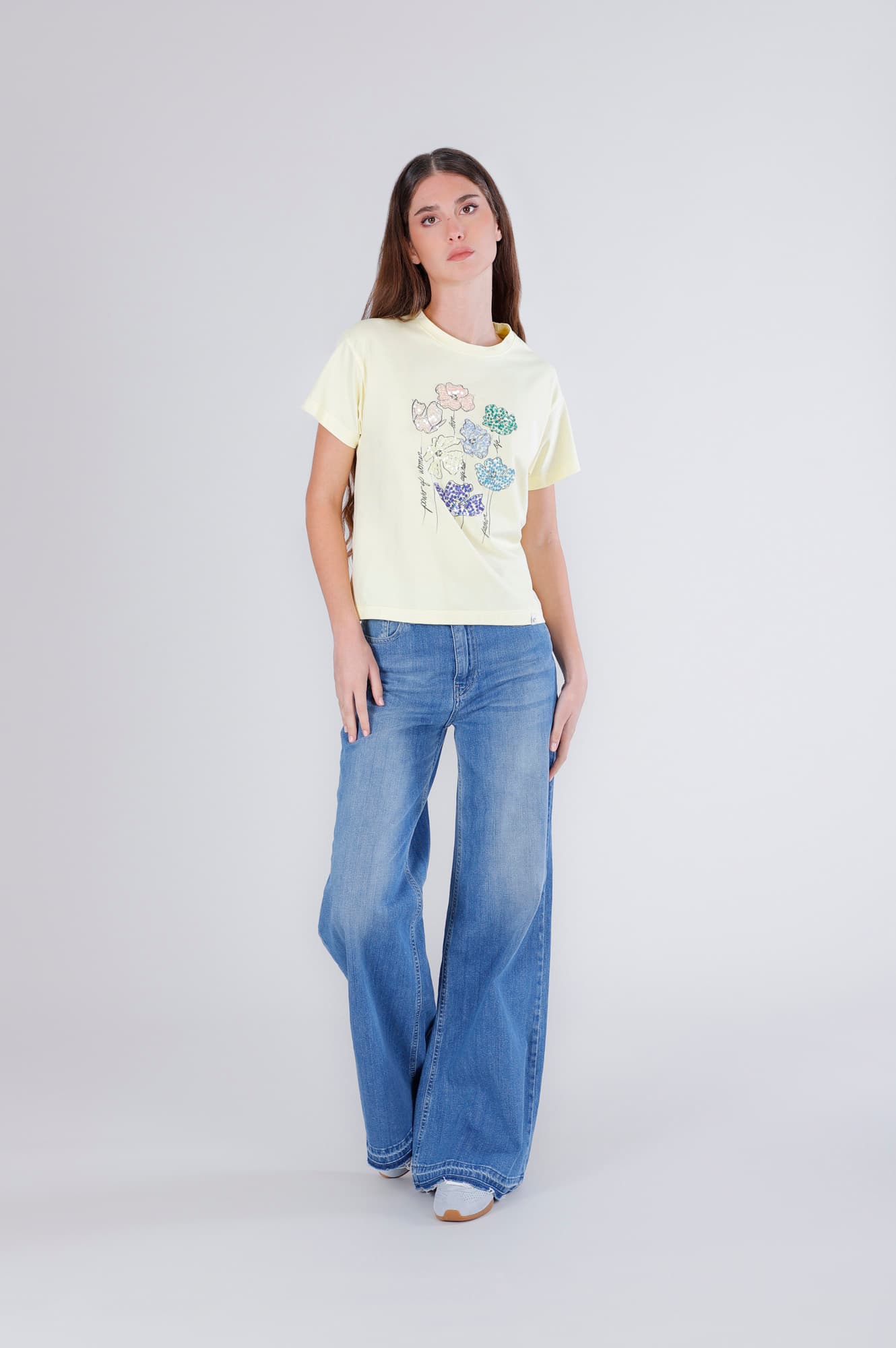 CafèNoir — T-shirt con fiori in pailettes giallo