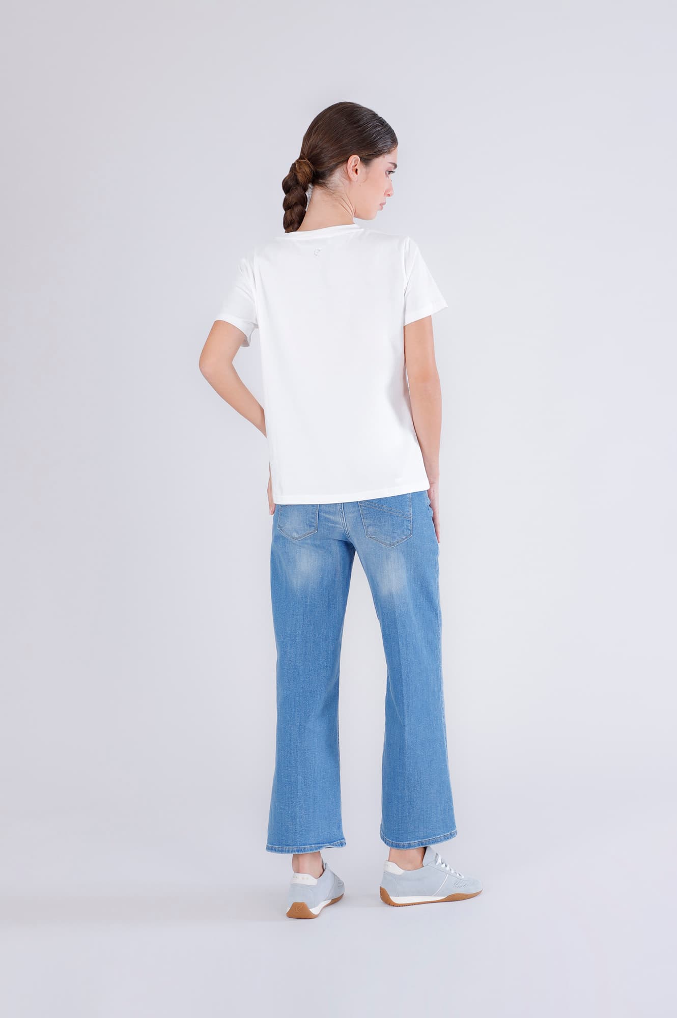T-shirt con stampa multifrutti off white — vista 2